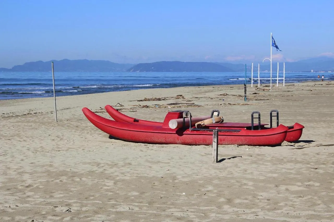 Holiday Home With Above-Ground Pool And Sea View In Monteggiori Santa Lucia   Santa Lucia (Lucca)